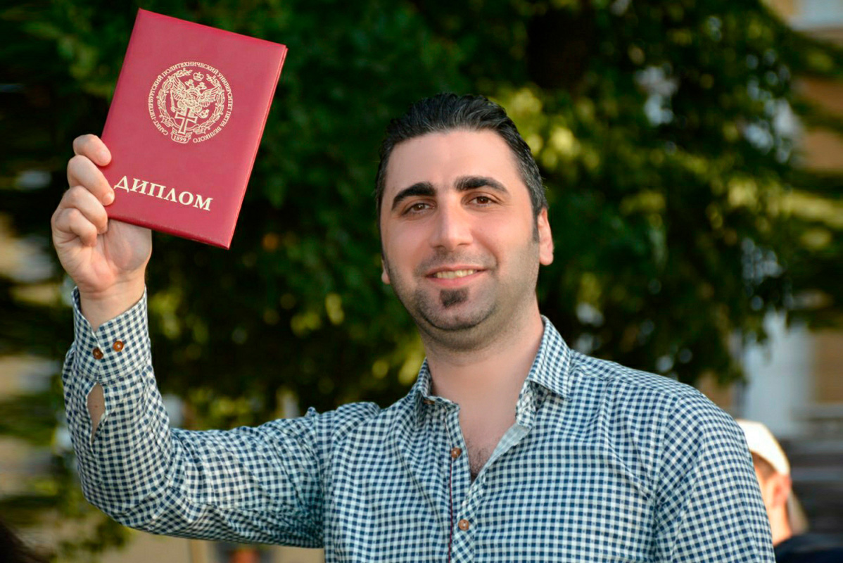 Выпускник ИММиТ из Сирии поделился впечатлениями об обучении в магистратуре
