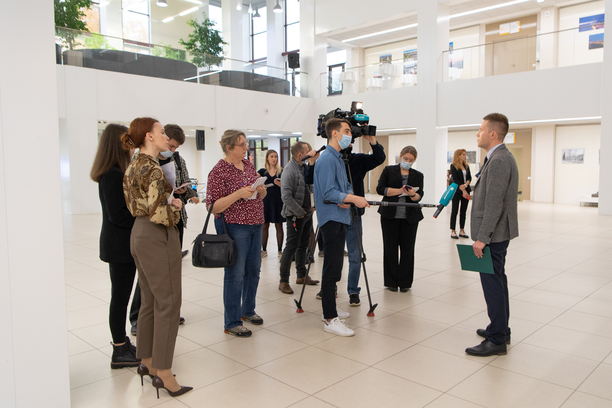 В рамках Года науки в Политехе прошел пресс-тур для региональных СМИ