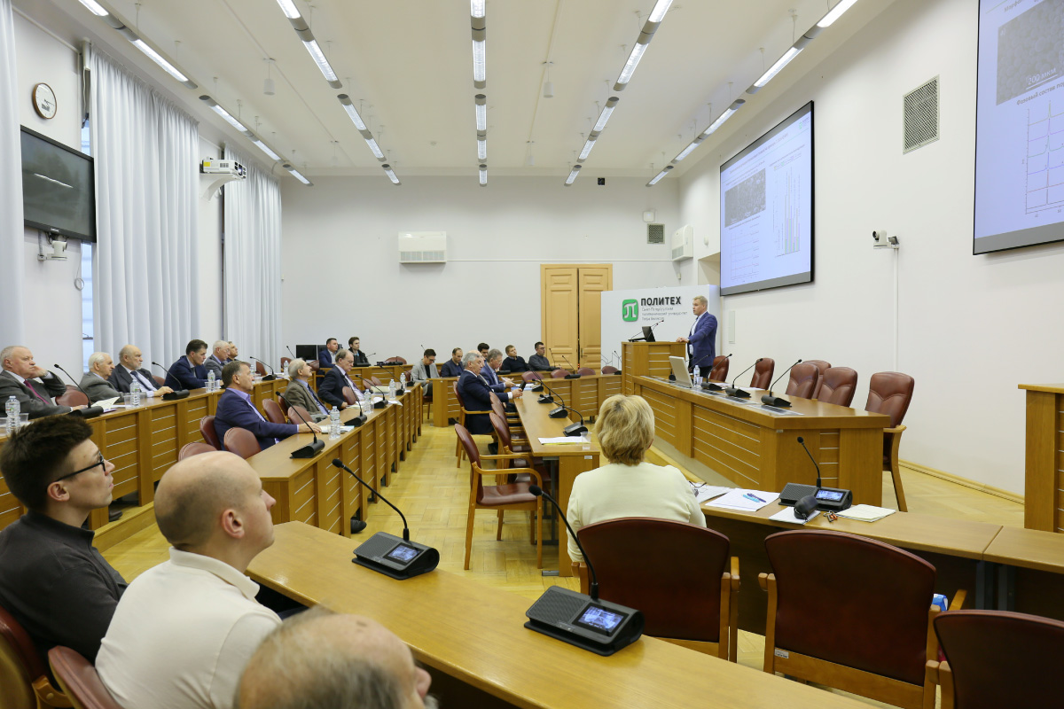 В ИММиТ состоялась успешная защита докторской диссертации Разумовым Н.Г.