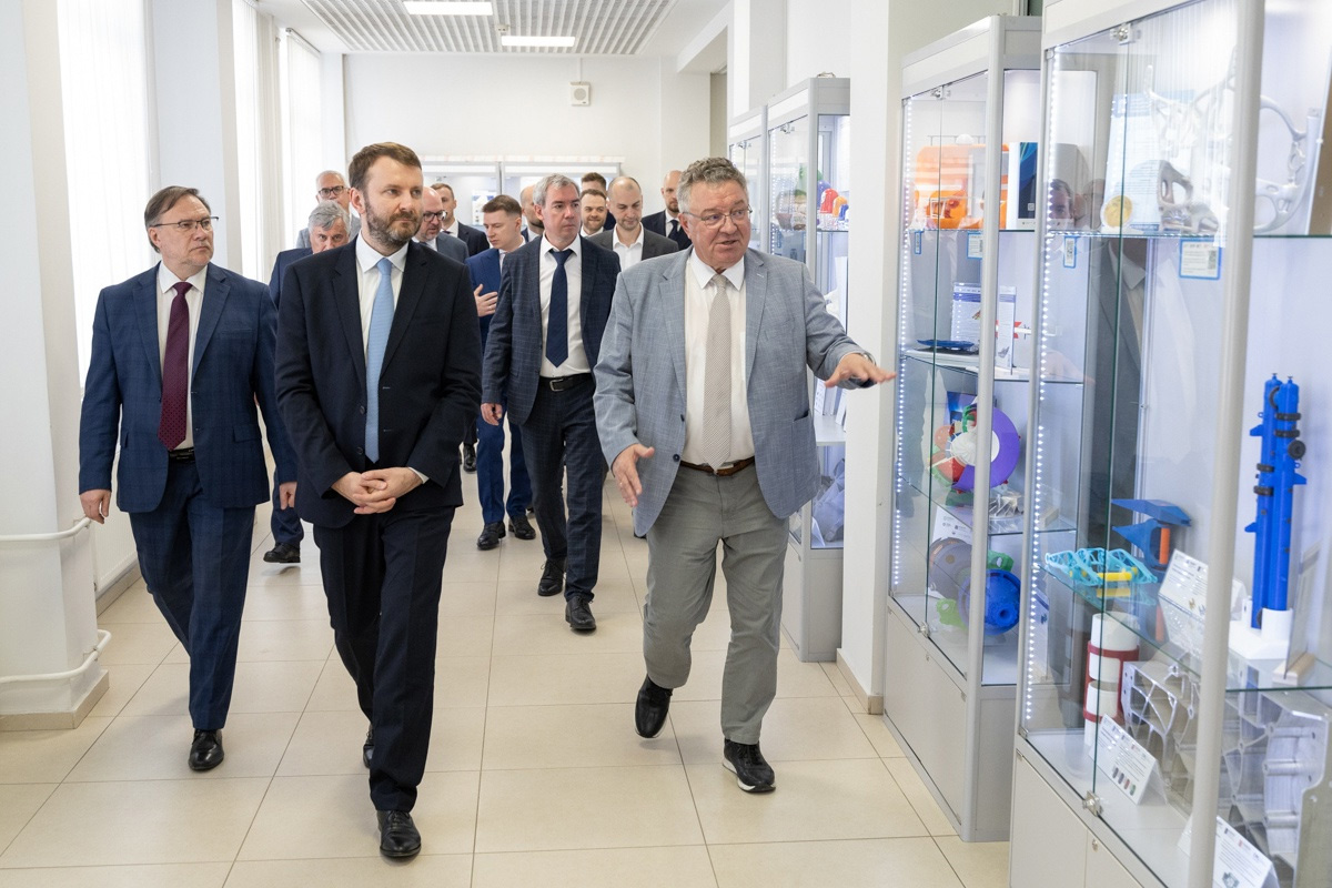 Заместитель руководителя Администрации Президента России Максим Орешкин посетил Политех