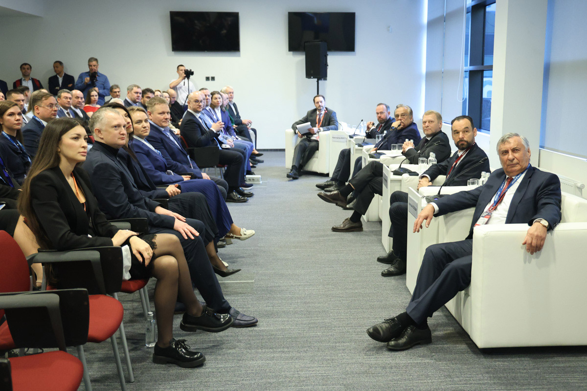 Ученые ИММиТ представили передовые разработки на выставке «Металл-Экспо 2025» Ученые ИММиТ представили передовые разработки на выставке «Металл-Экспо 2025»