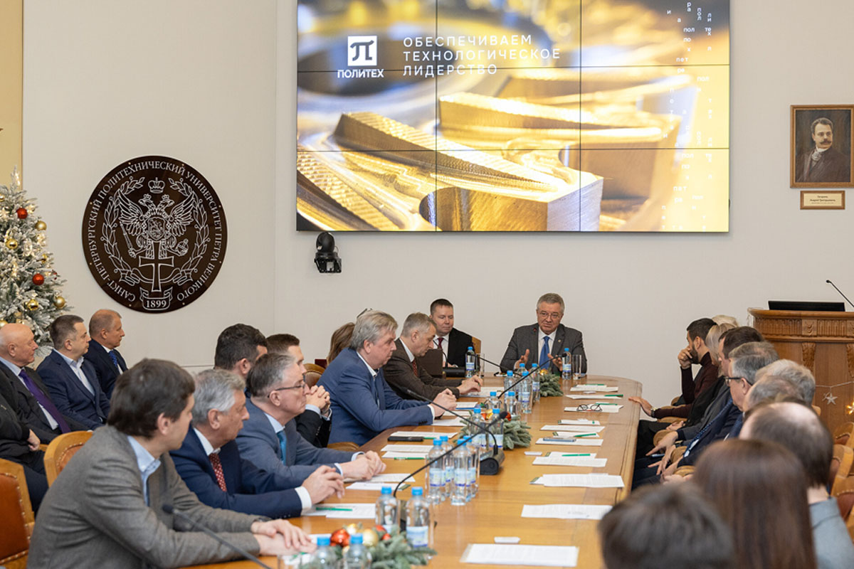 Представители ИММиТ получили награды на Учёном совете СПбПУ